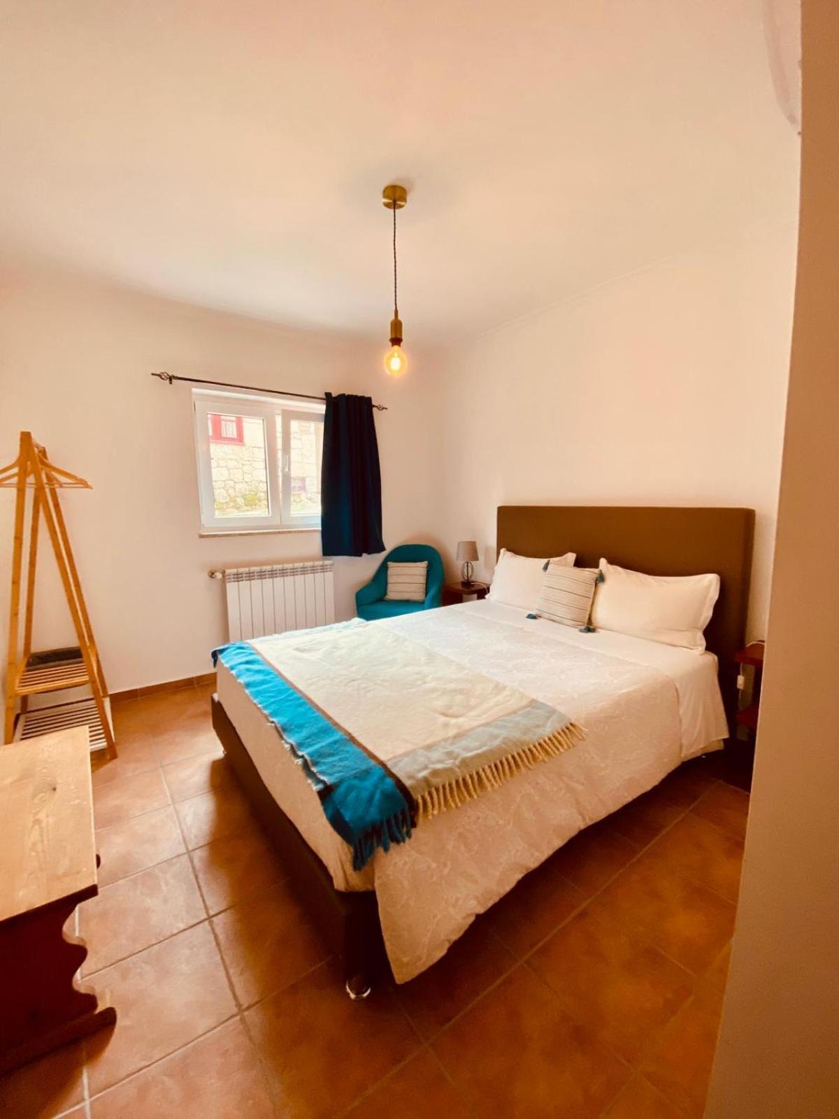 Casas Da Ribeira Guest House Seia Ngoại thất bức ảnh